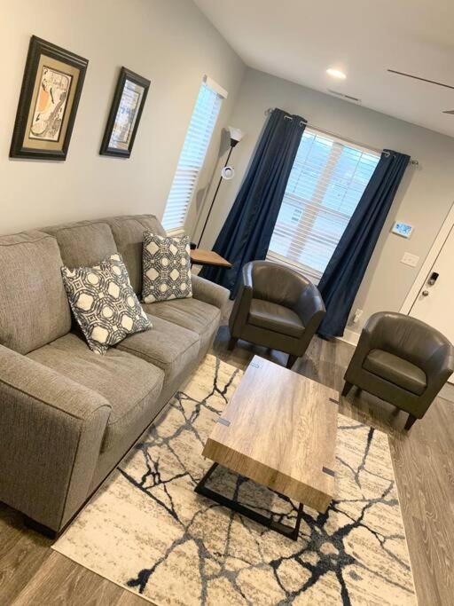 Newly Built Townhome Close To The Asheville Sites Candler ภายนอก รูปภาพ
